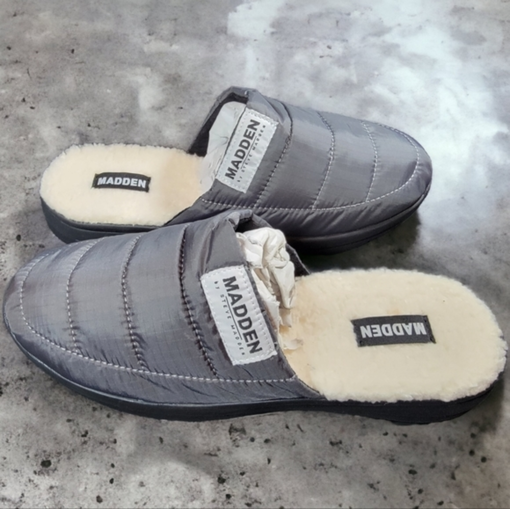 Steve Madden Tochen Mens Quilted Flat Slide Slippers - Size 8.5